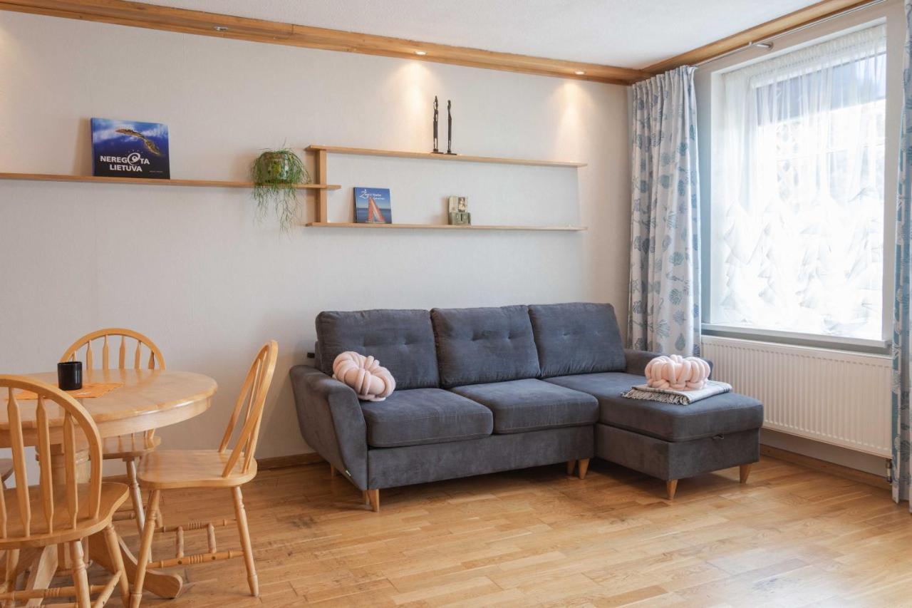 Cozy one room apartment with yard Juodkrantė Zewnętrze zdjęcie