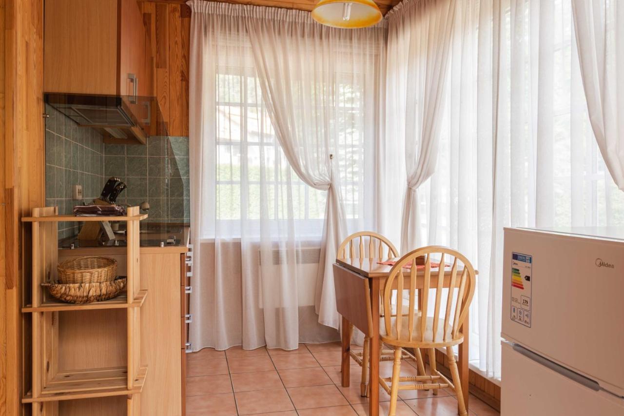 Cozy one room apartment with yard Juodkrantė Zewnętrze zdjęcie